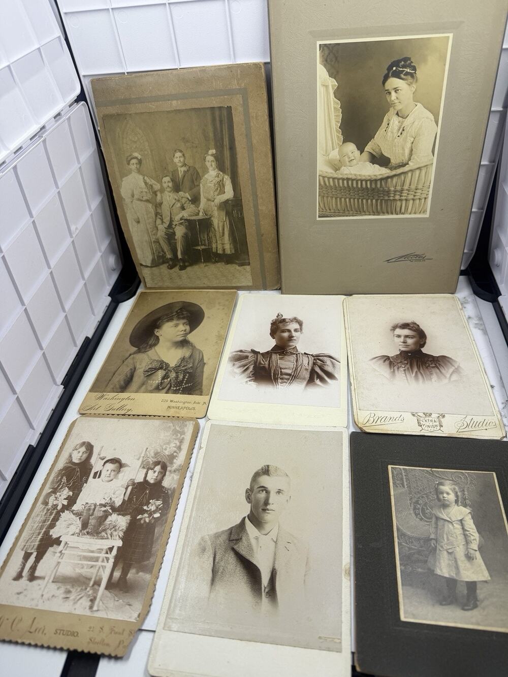 Lot of 8 Beautiful Identified Cabinet Cards - Antique Photos of Women Men Babies